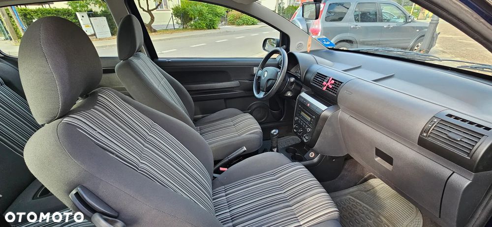 Volkswagen Fox 1.2 - 10