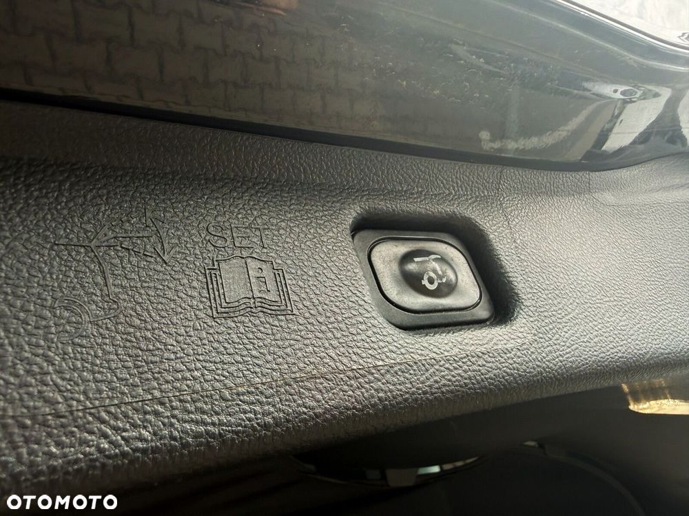 Ford S-Max 2.0 EcoBlue Titanium - 10