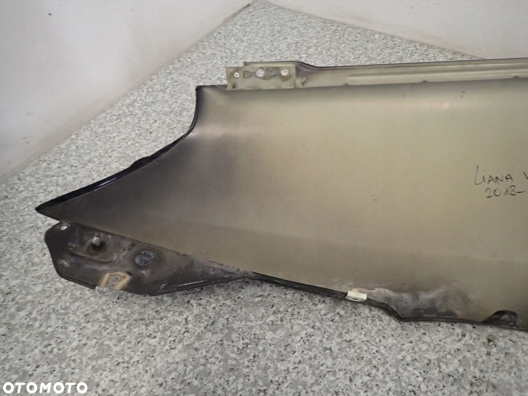 SUZUKI LIANA 01-07 BŁOTNIK PRZEDNI PRAWY ZJ3 - 10