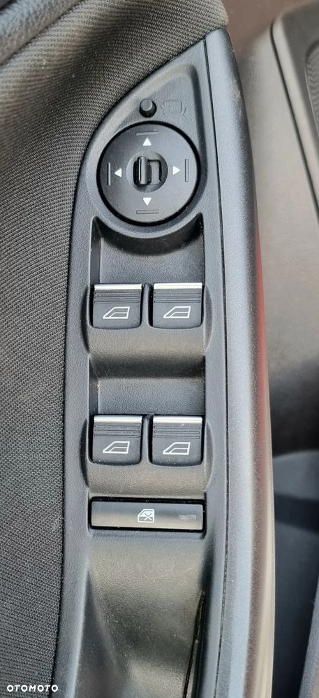 Ford Focus 2.0 TDCi DPF Start-Stopp-System Titanium - 21