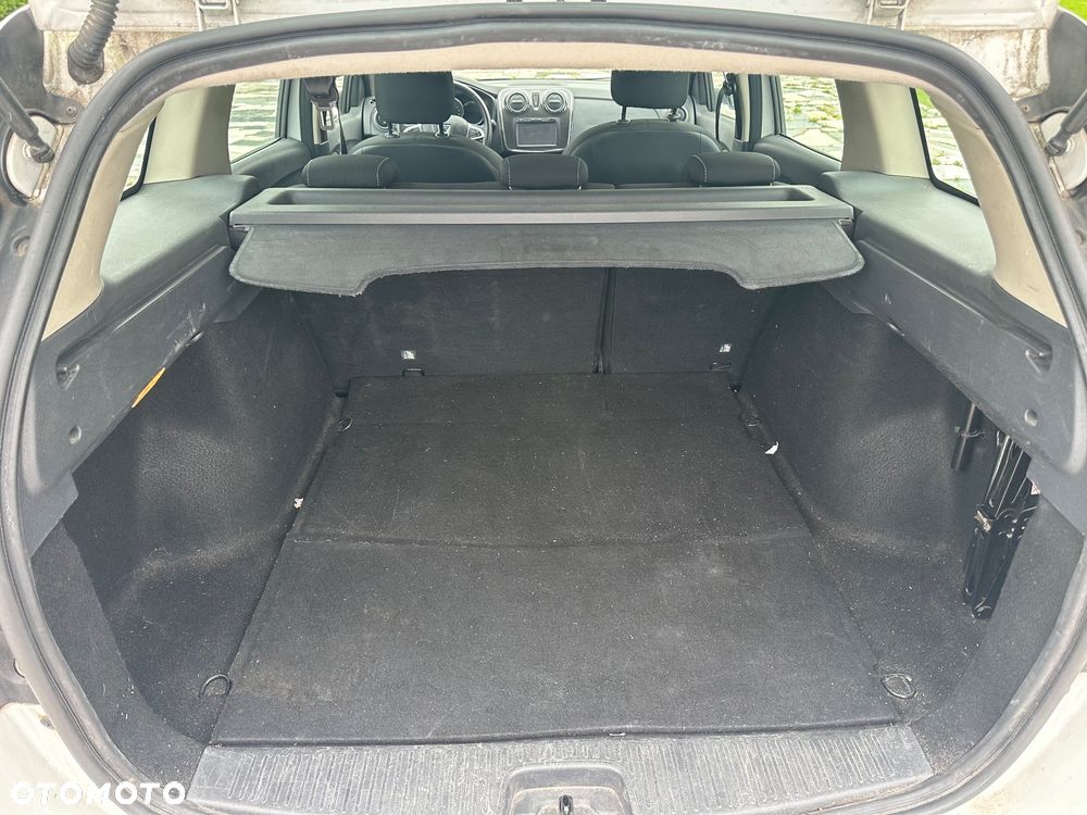 Dacia Logan 1.5 dCi Prestige - 16