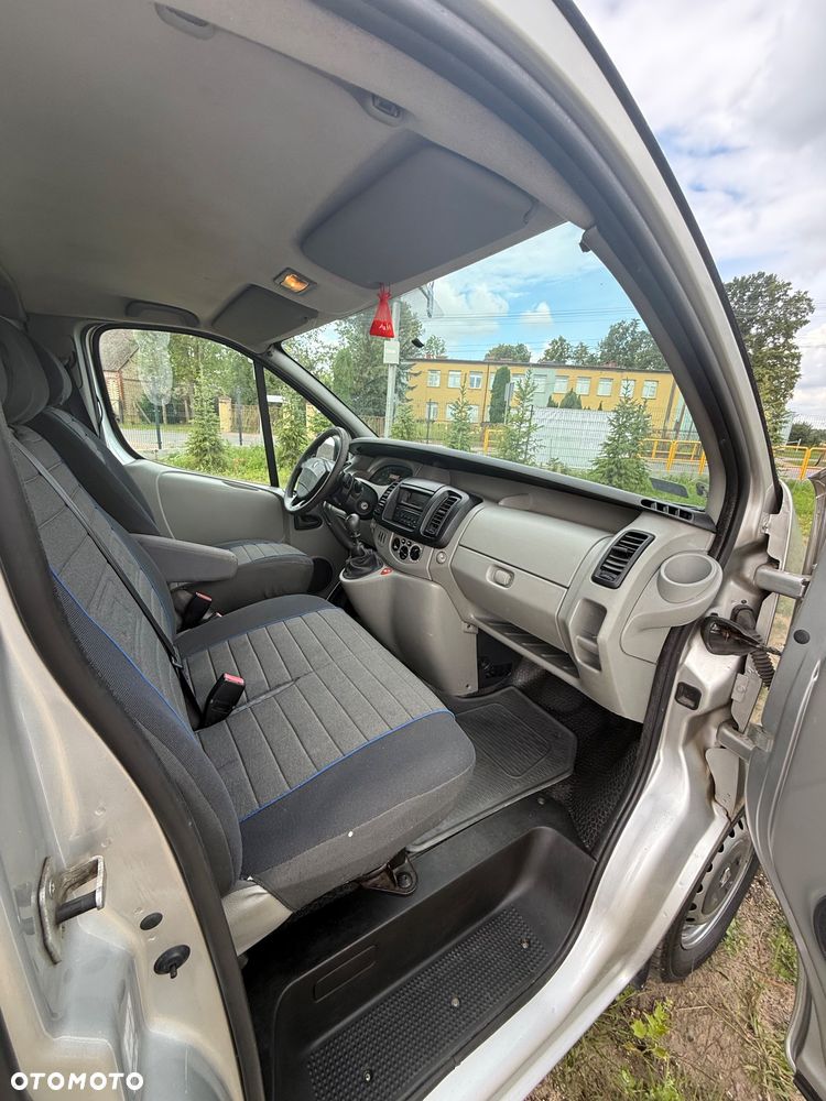 Renault Trafic - 6