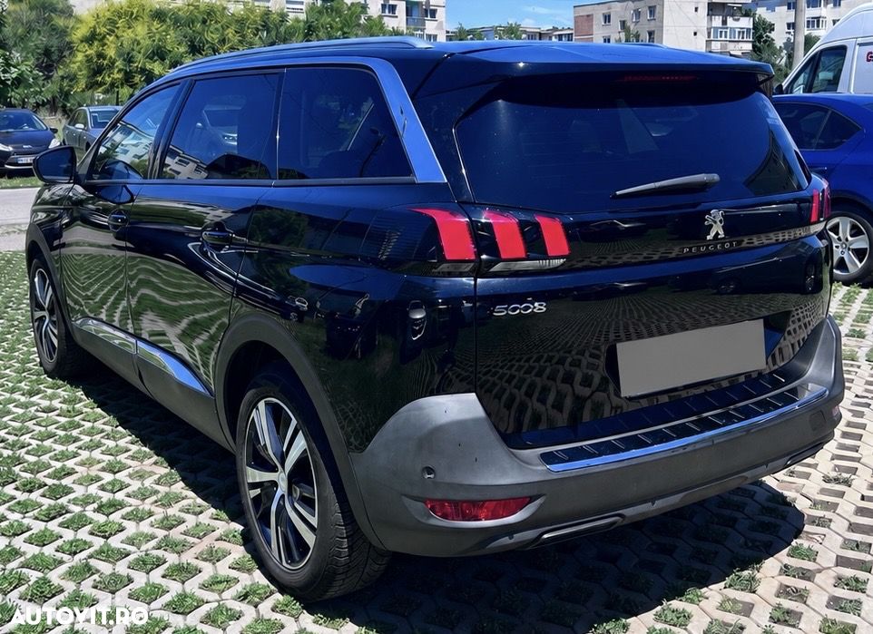 Peugeot 5008 1.2L PureTech EAT8 S&S Allure Pack - 5