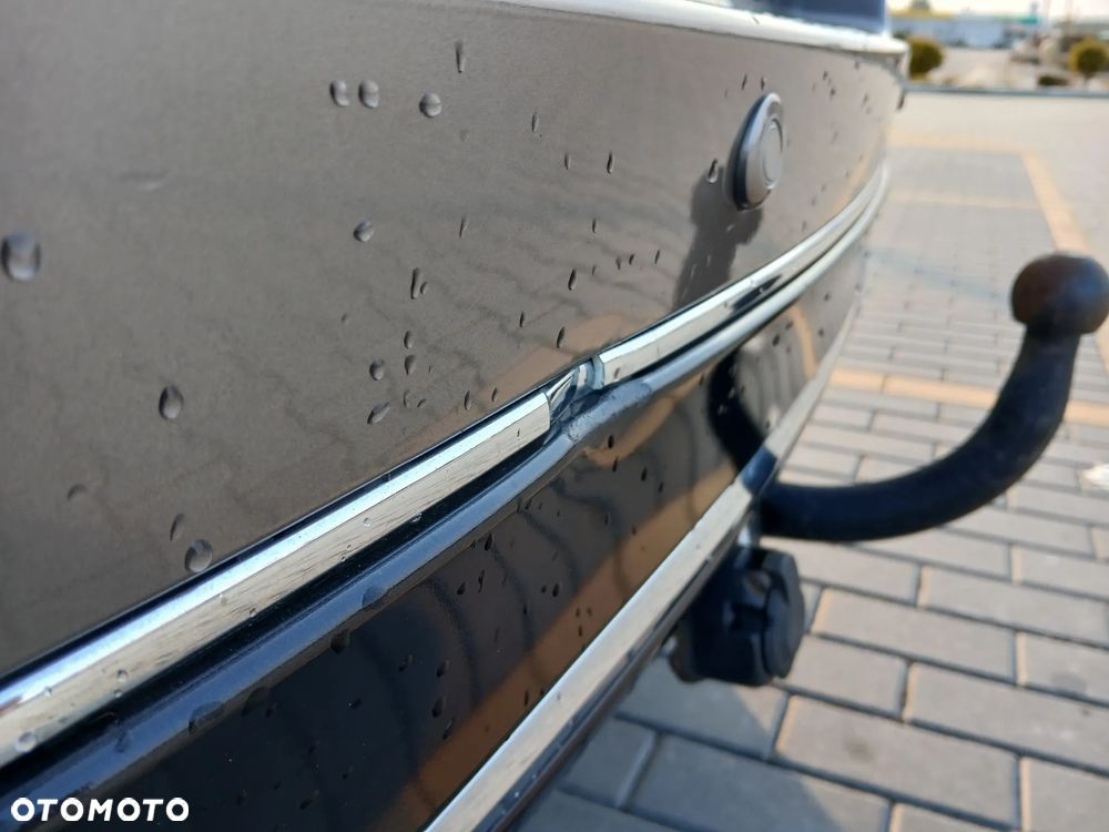 Toyota Auris 1.4 D-4D Premium - 18