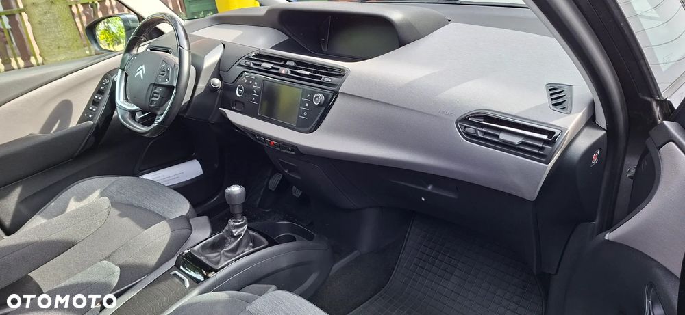 Citroën C4 Picasso PureTech 130 Stop&Start FEEL - 17