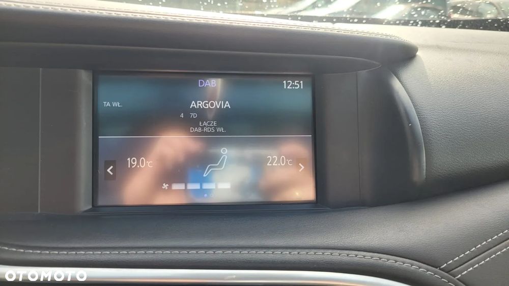 Infiniti Q30 2.2d DCT AWD Premium - 24