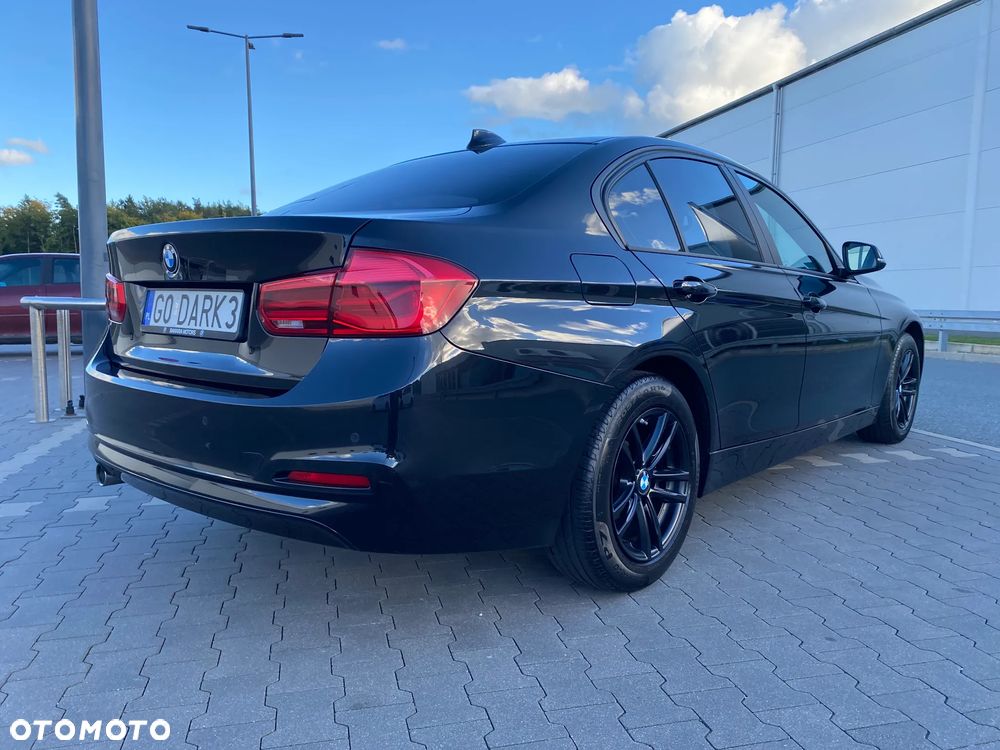 BMW Seria 3 318i Advantage - 4