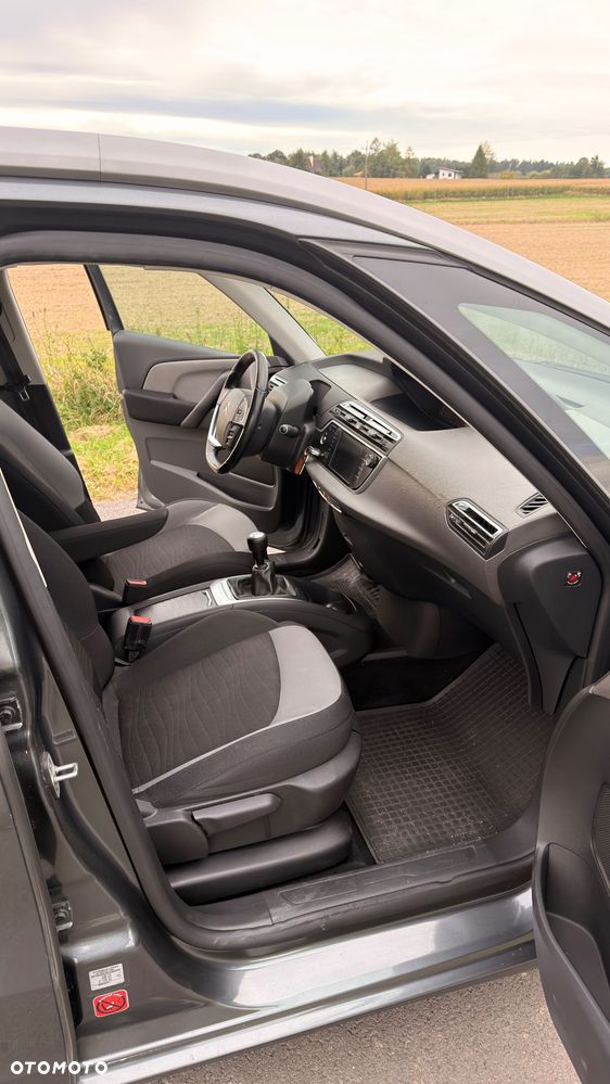 Citroën C4 Grand Picasso - 10