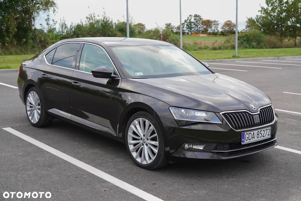 Skoda Superb 2.0 TDI Style DSG - 1