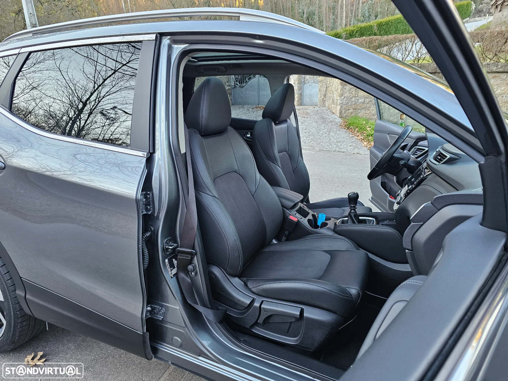 Nissan Qashqai 1.5 dCi Tekna - 11