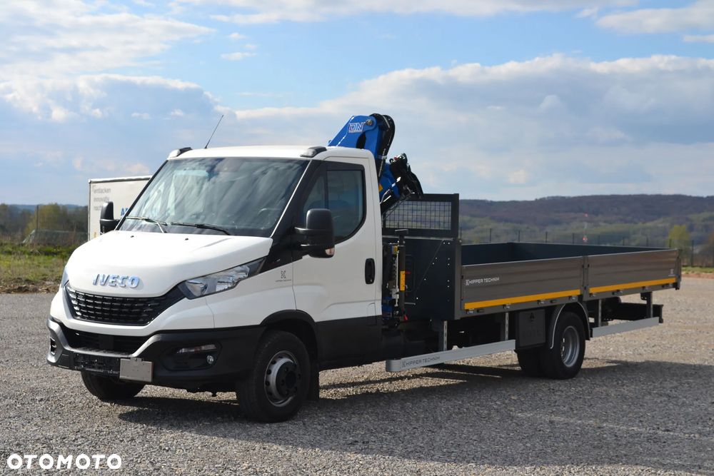 Iveco Daily 72-180 72C18 Nowy żuraw DN 4.7 Nowa Skrzynia ładunkowa 5.2 m 70C18 65C 50C 35C - 14