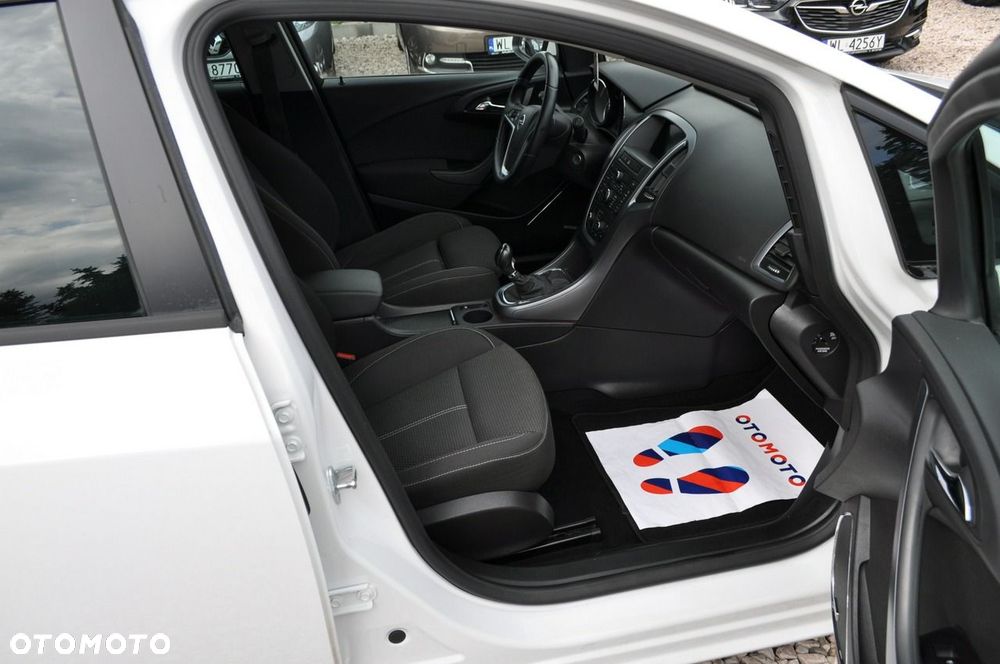 Opel Astra 1.4 T Enjoy EU6 - 15