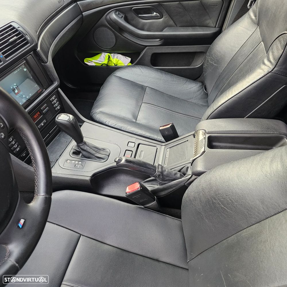 BMW 530 dA Touring - 30