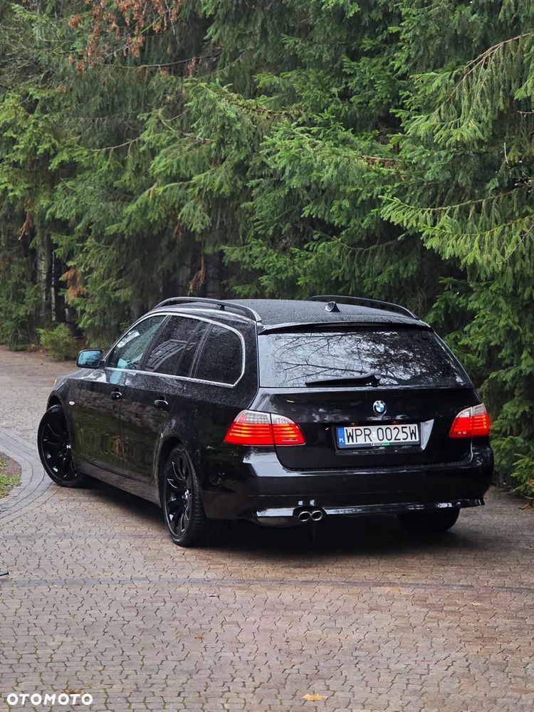 BMW Seria 5 525d - 4