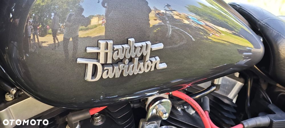 Harley-Davidson Dyna Street Bob - 14