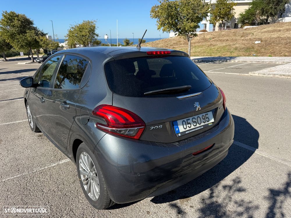 Peugeot 208 1.2 PureTech Style - 4