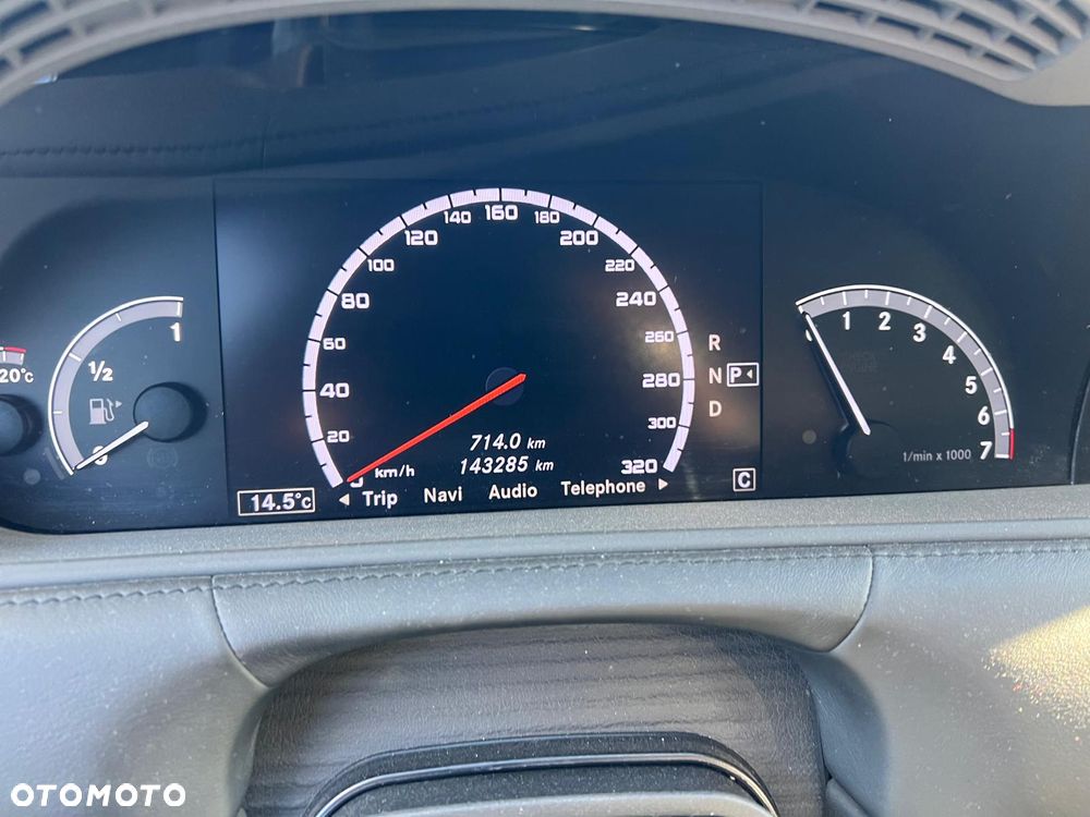 Mercedes-Benz CL 500 BlueEff - 17