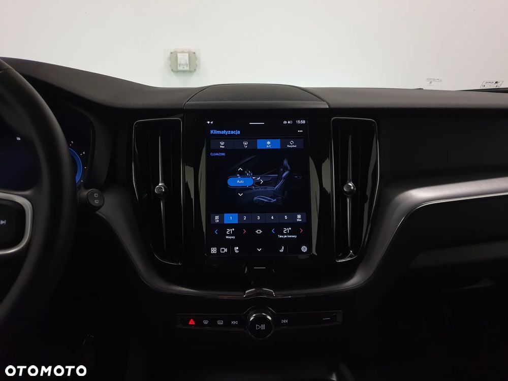 Volvo XC 60 B4 D Geartronic Inscription - 22