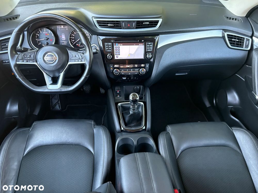 Nissan Qashqai 1.6 DIG-T Tekna - 11