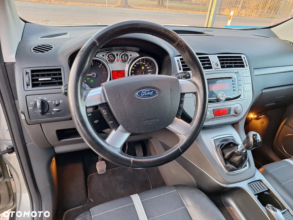 Ford Kuga 2.0 TDCi Individual - 18