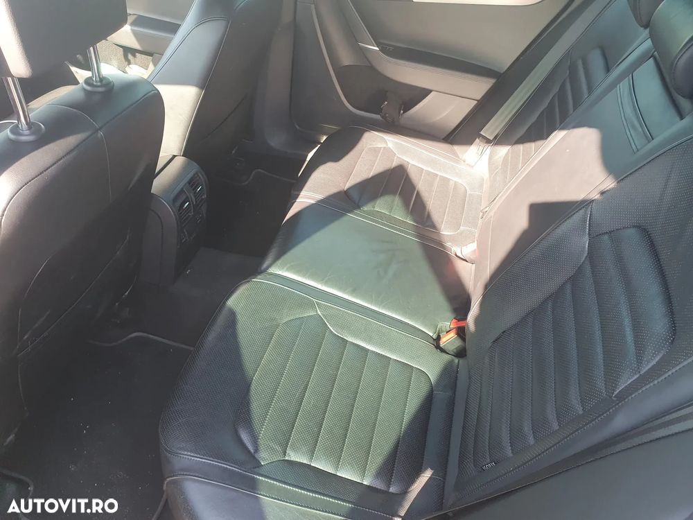 Volkswagen Passat 2.0 TDI BlueMotion Tehnology DSG Highline - 11