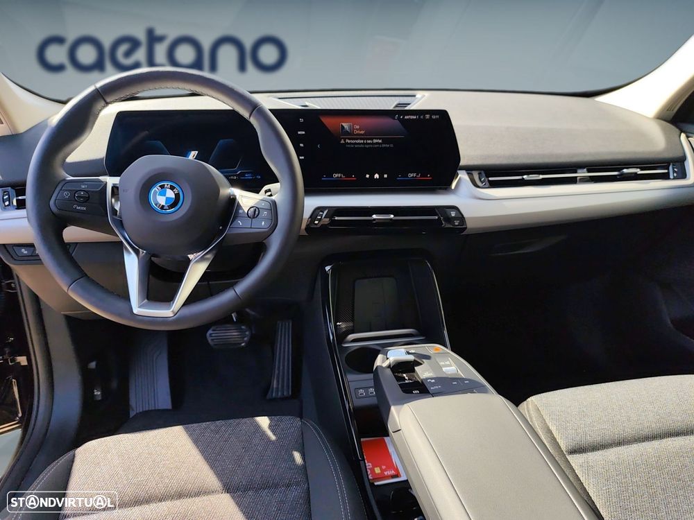BMW X1 xDrive25e - 12