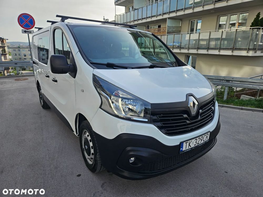 Renault TRAFIC - 1