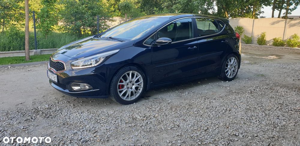 Kia Ceed 1.6 GDI Platinum Edition - 2