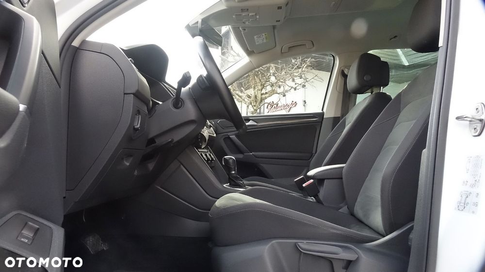 Volkswagen Tiguan - 21