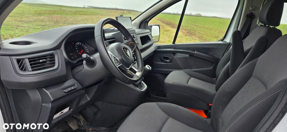 Renault Trafic 2.0 L2H1 HD Extra (bryg.) - 29