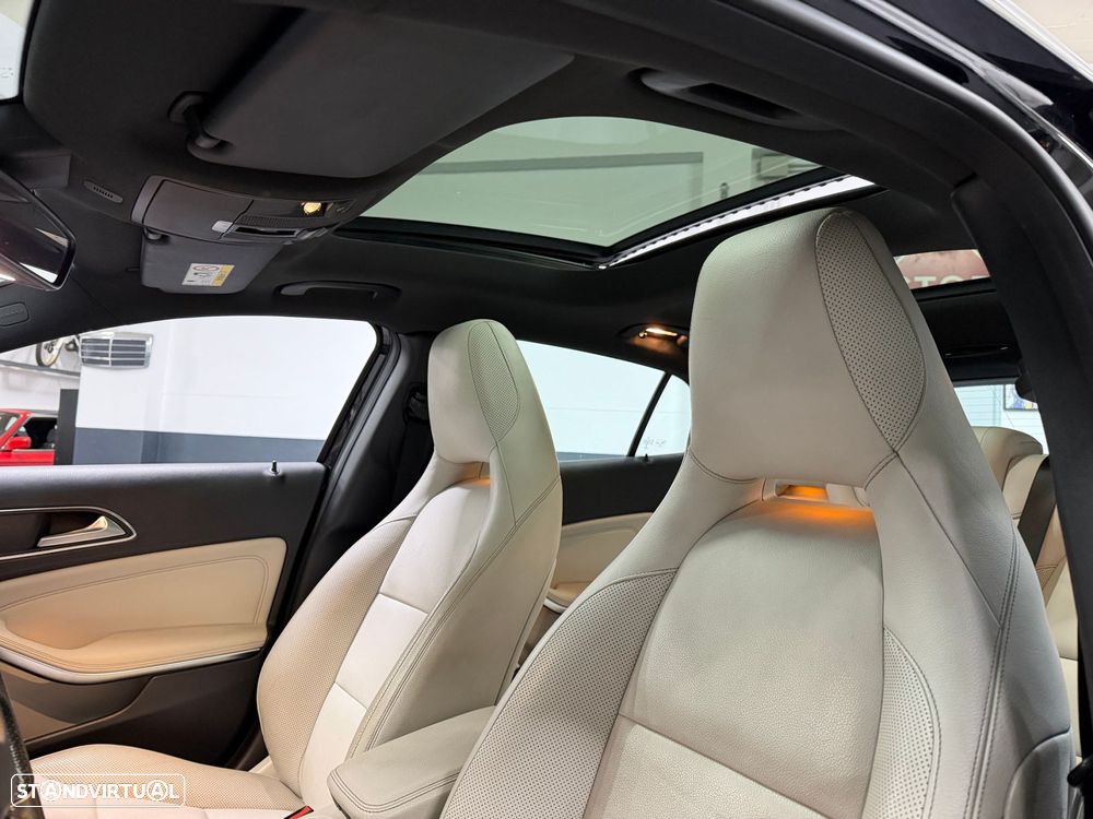 Mercedes-Benz GLA 220 CDI 7G-DCT AMG Line - 32