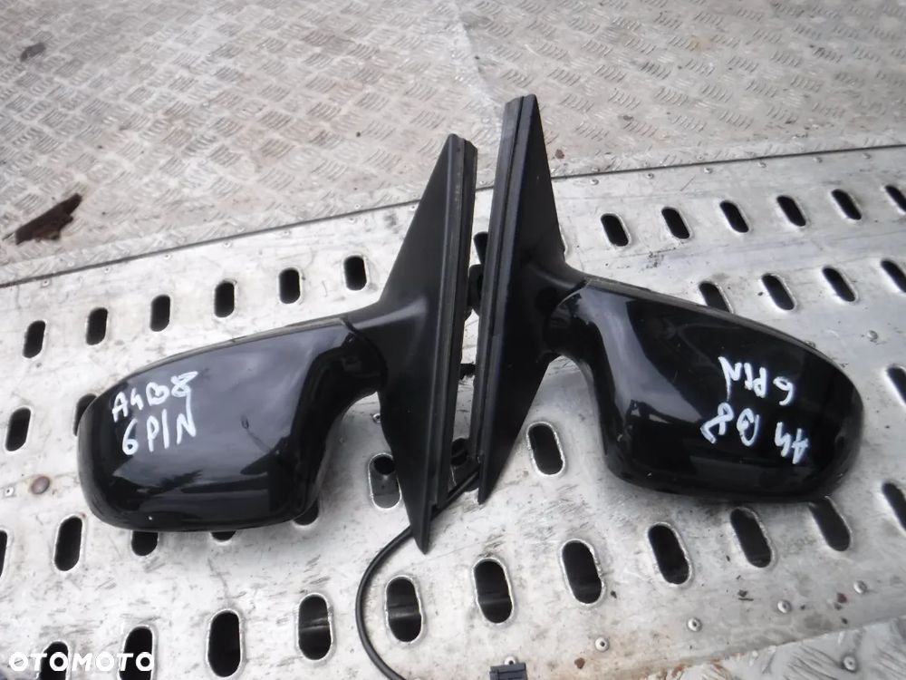Audi A4 B8  lusterko 6pin LY9B - 2