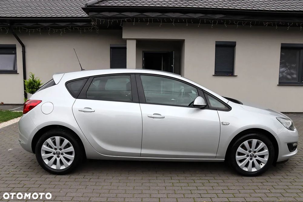 Opel Astra IV 1.7 CDTI Enjoy - 6