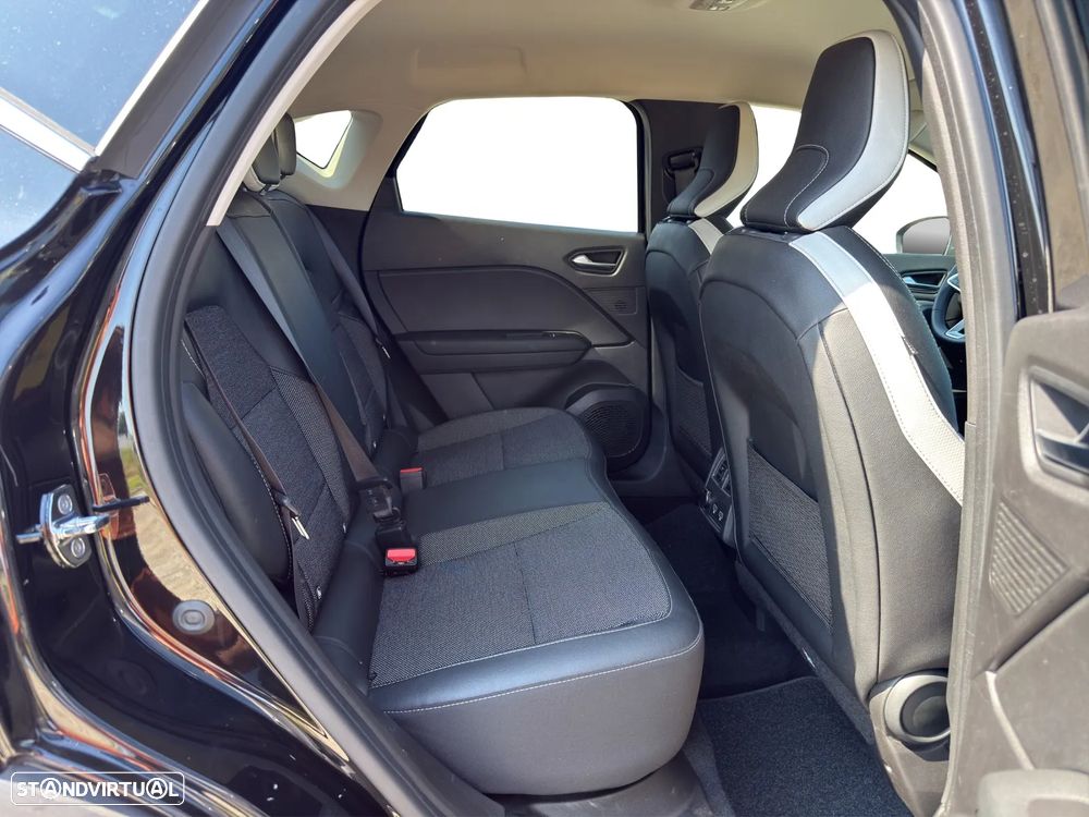 Renault Captur 1.6 E-Tech Plug-In Intens - 17
