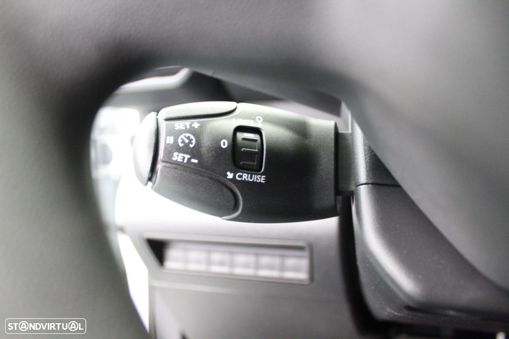 Peugeot Partner  Premium Standard 1.5 Bluehdi - 21
