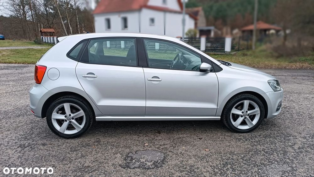 Volkswagen Polo 1.2 TSI Comfortline - 6