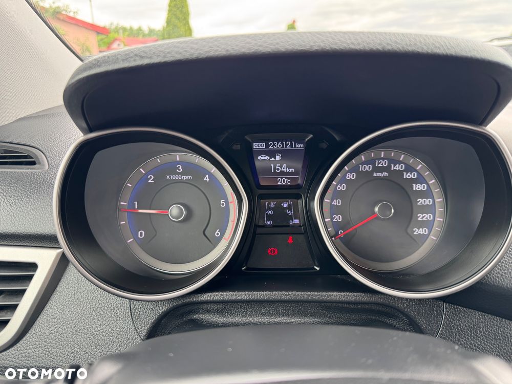 Hyundai i30 - 21