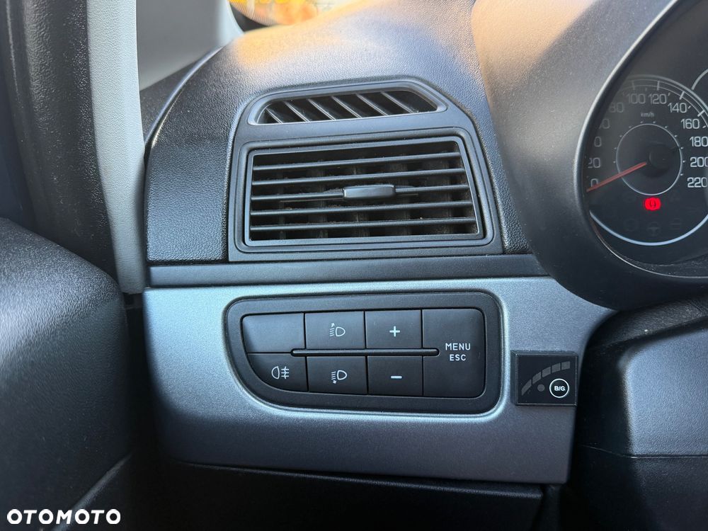 Fiat Punto - 6