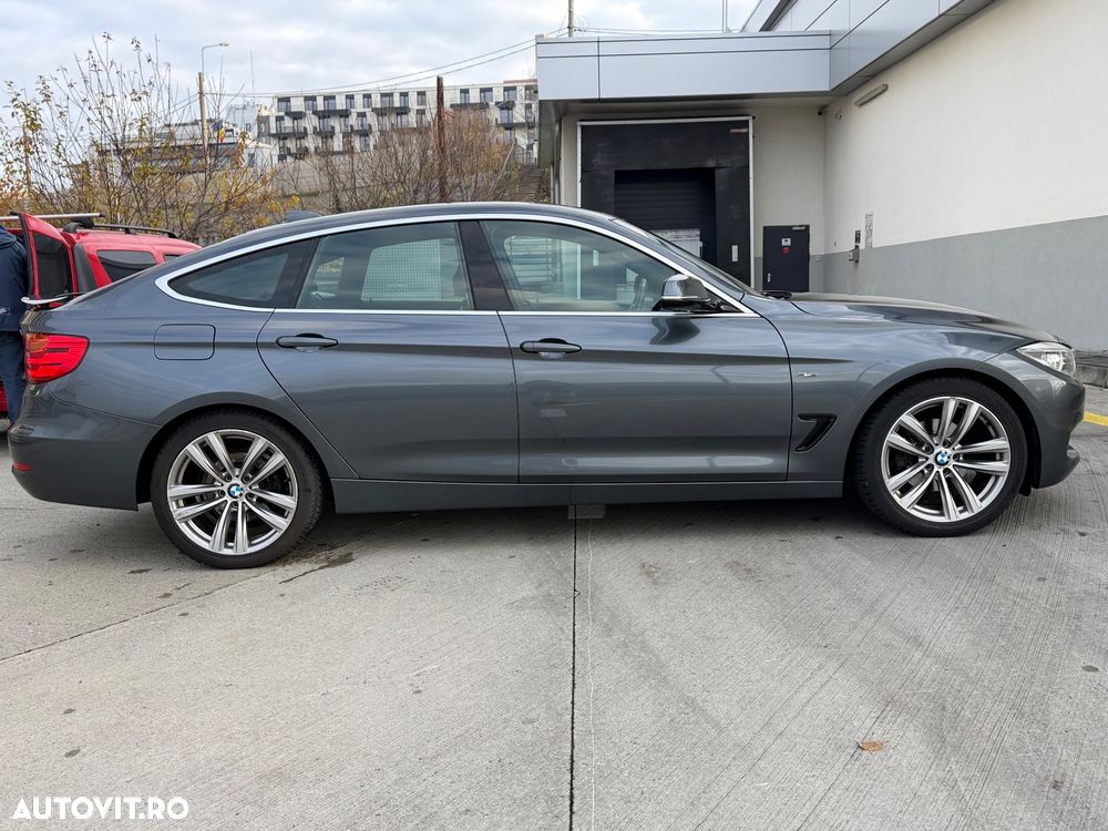 BMW Seria 3 320d GT Aut. Sport Line - 14