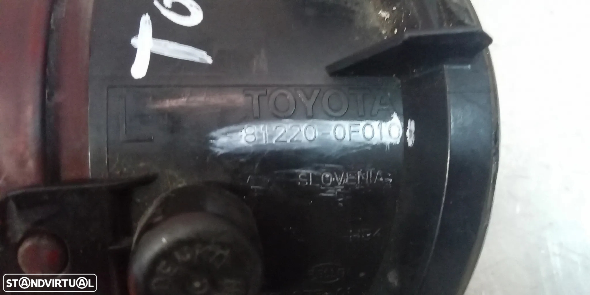 FAROL DE NEVOEIRO TOYOTA COROLLA E12 / COROLLA VERSO AR10 - ESQUERDO - 81220-0F010 - 4