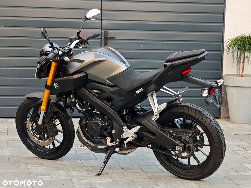 Yamaha MT - 11