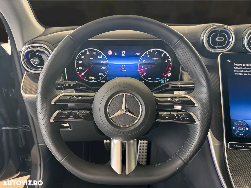 Mercedes-Benz GLC 300 4MATIC 9G-TRONIC AMG Line Advanced - 20