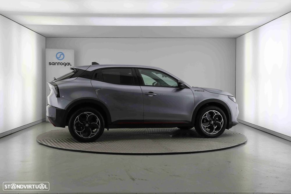 Alfa Romeo Junior 54 kWh Sport Speciale - 7