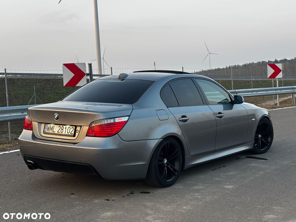 BMW Seria 5 520d - 2
