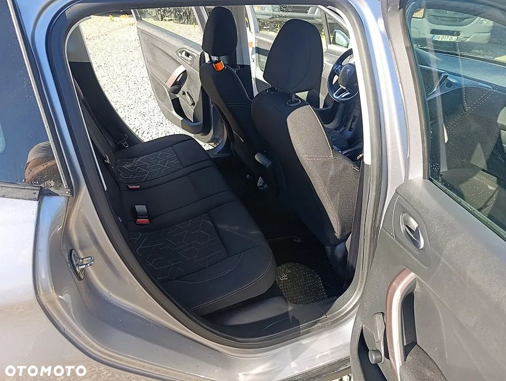 Peugeot 2008 1.2 Pure Tech Access EU6 - 14