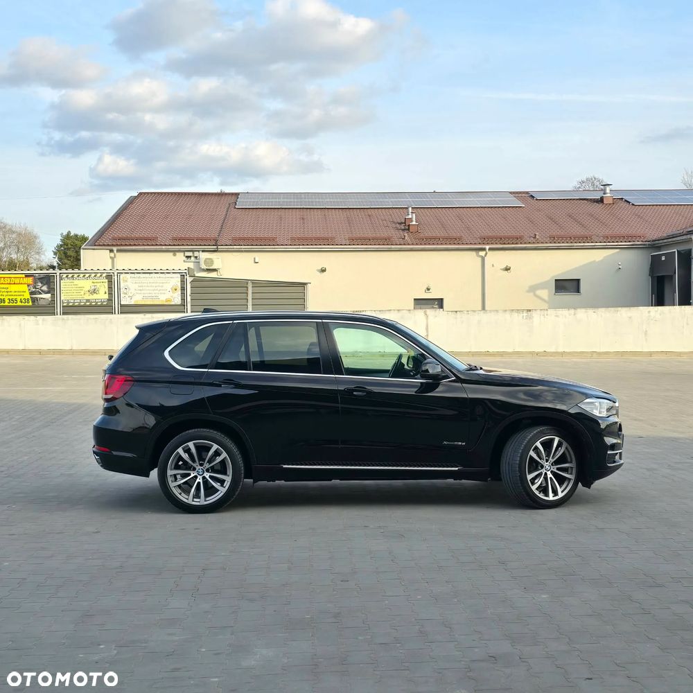 BMW Seria 5 525d Sport - 12
