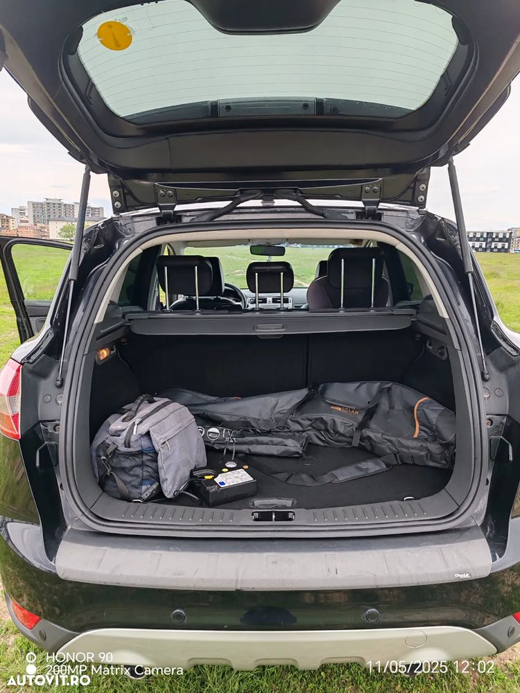 Ford Kuga 2.0 TDCi 4WD Powershift Titanium - 7