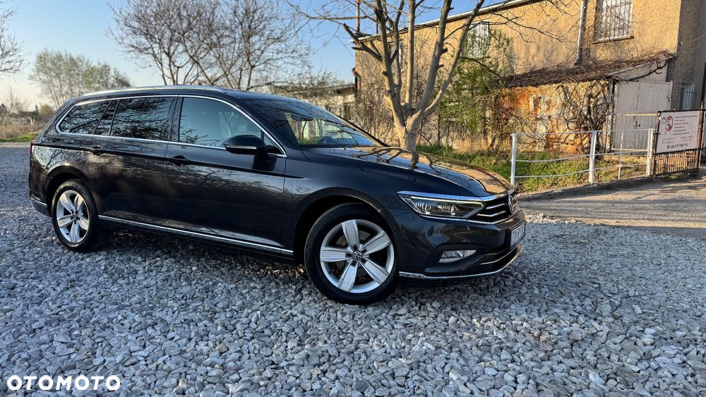 Volkswagen Passat 2.0 TDI SCR DSG Elegance - 2
