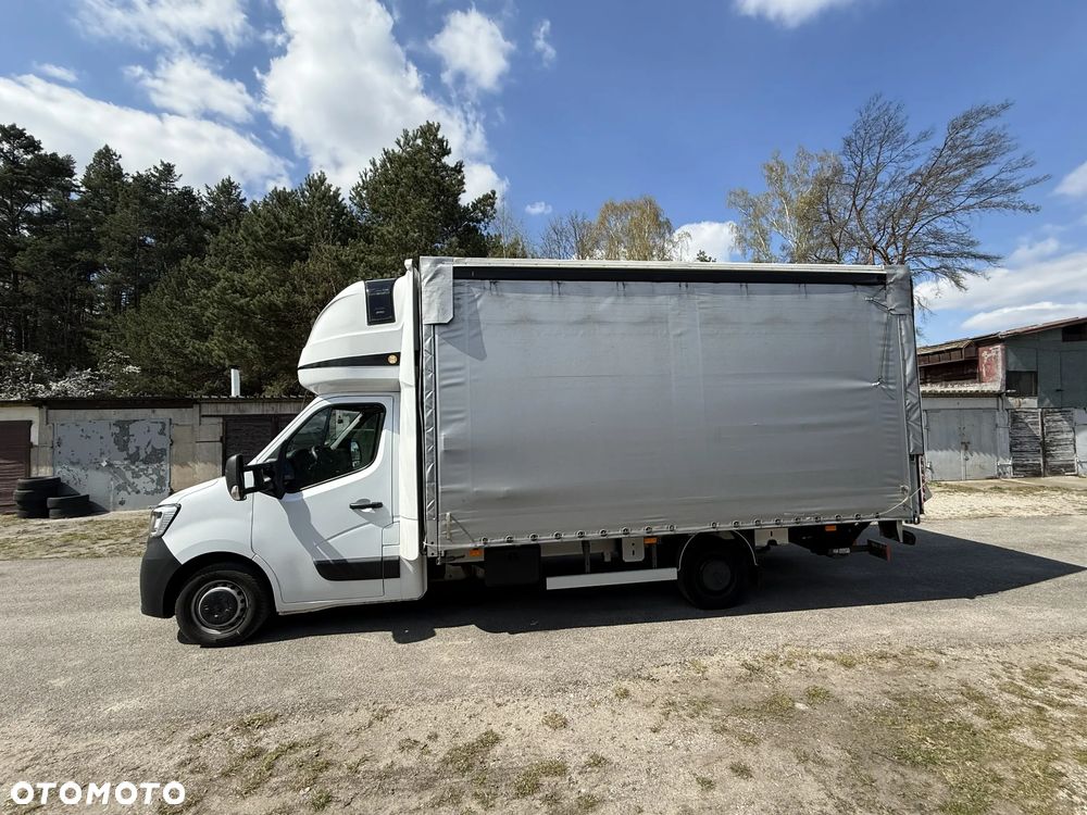 Renault Master - 10