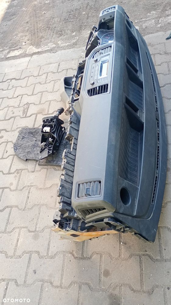 F.VAT MAN TGE DESKA ROZDZIELCZA KOKPIT VW CRAFTER II PÓŁKA SCHOWEK STELAŻ - 3